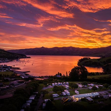 Akaroa Top 10 Holiday Park Exterior foto