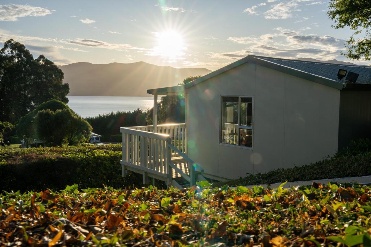 Akaroa Top 10 Holiday Park Exterior foto