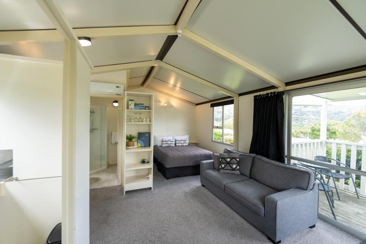 Akaroa Top 10 Holiday Park Exterior foto