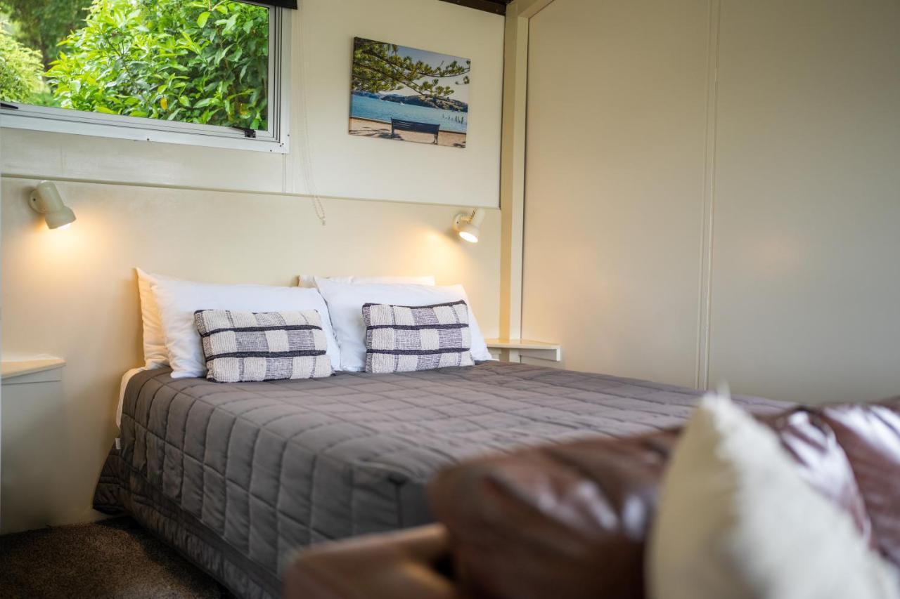Akaroa Top 10 Holiday Park Exterior foto