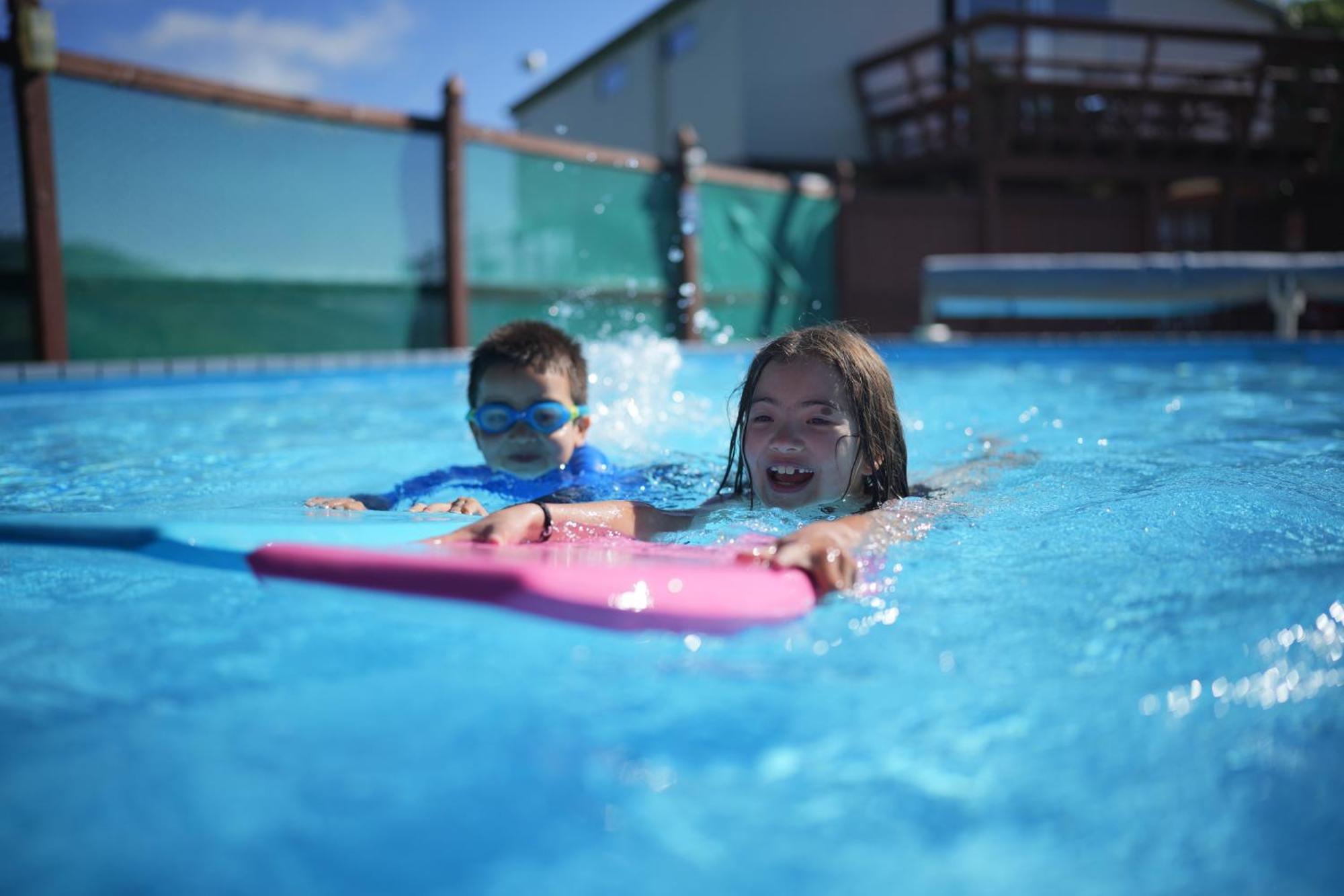 Akaroa Top 10 Holiday Park Exterior foto