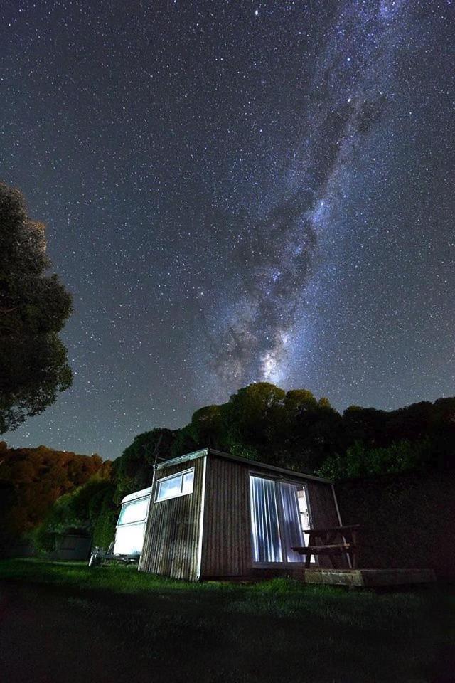 Akaroa Top 10 Holiday Park Exterior foto